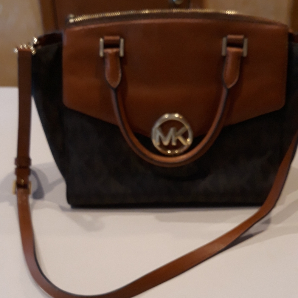 Michael Kors like new handbag, brown, multi with 2